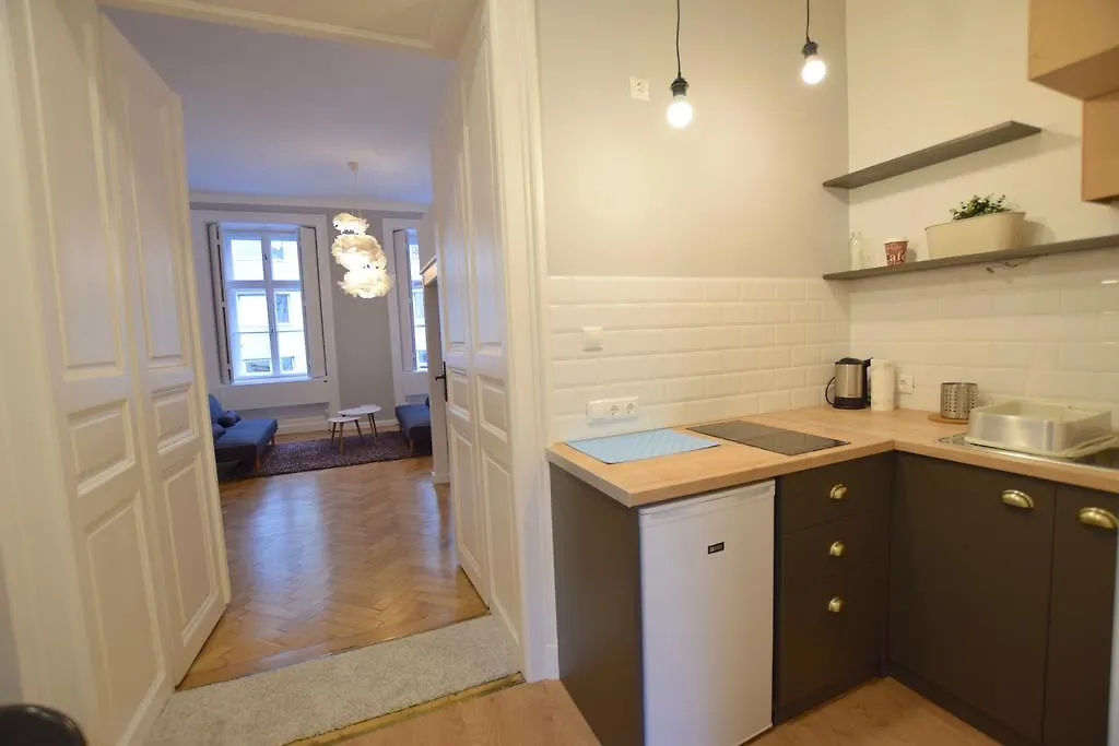 Standard Apartment By Hi5 - Wesselenyi 13 Budapest