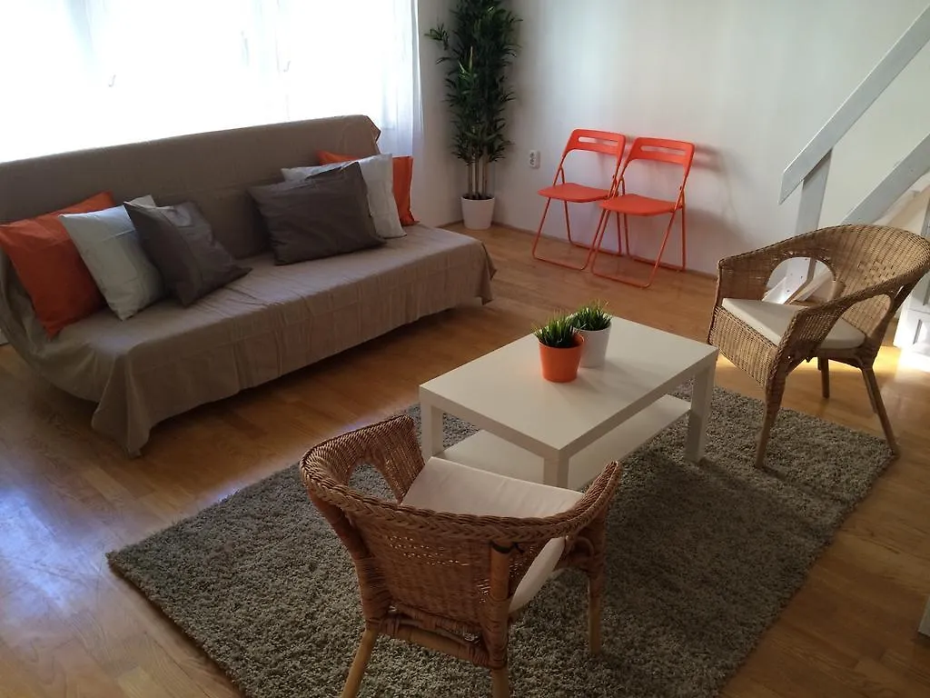 Standard Apartment by Hi5 - Wesselényi 13 Budapest