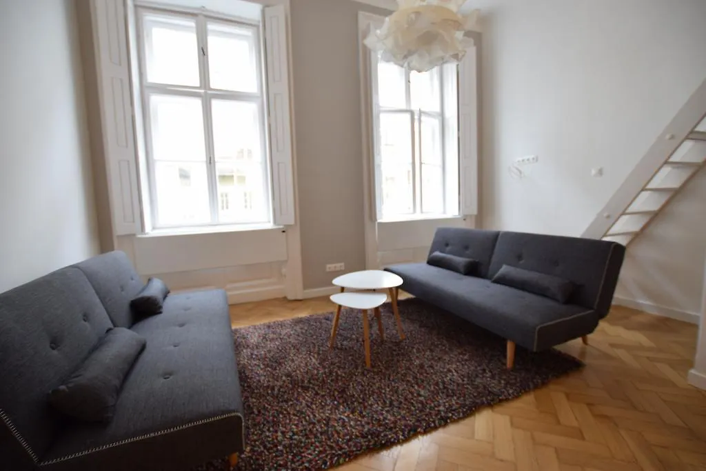Standard Apartment by Hi5 - Wesselényi 13 Budapest